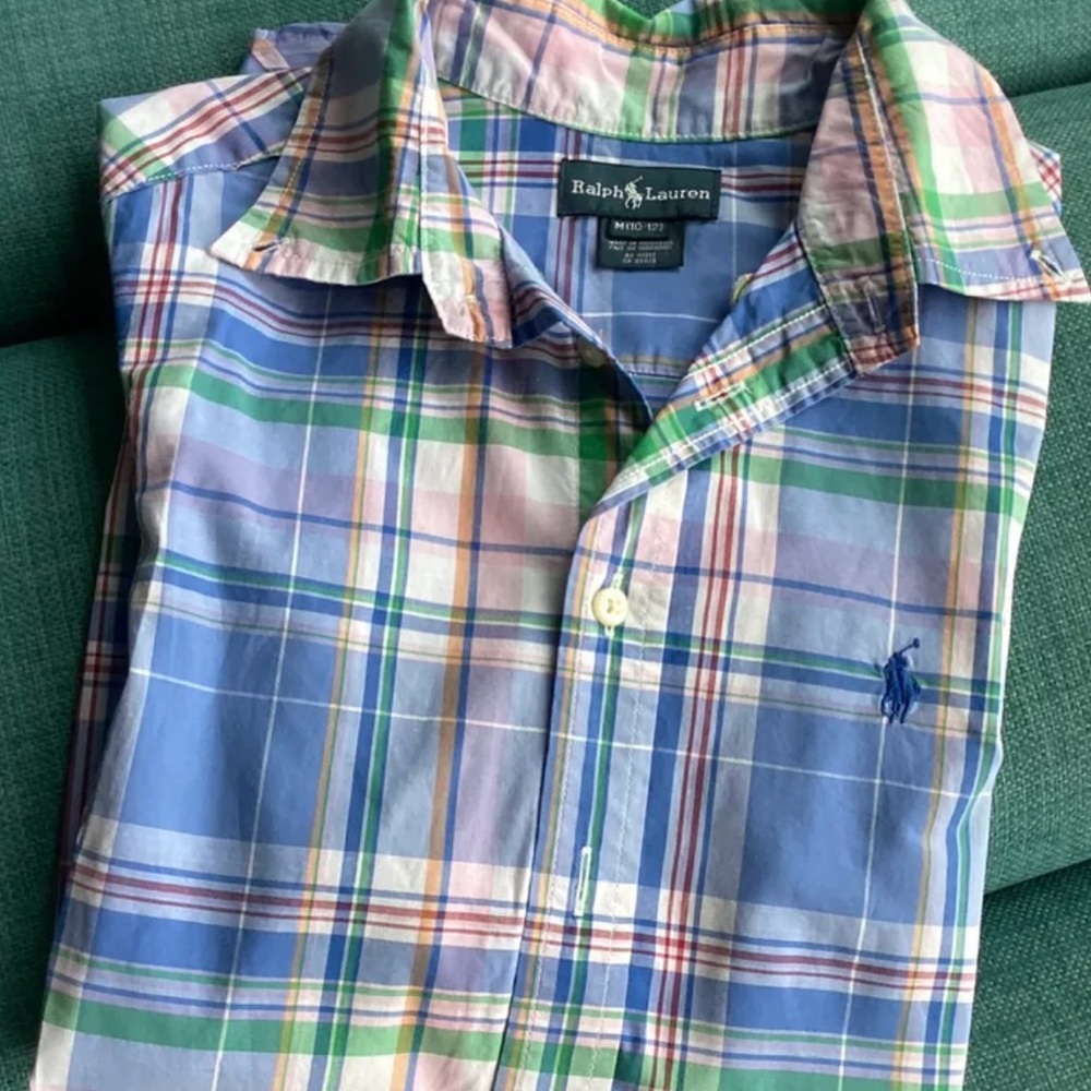 Nice shirt half sleeve barely worn
